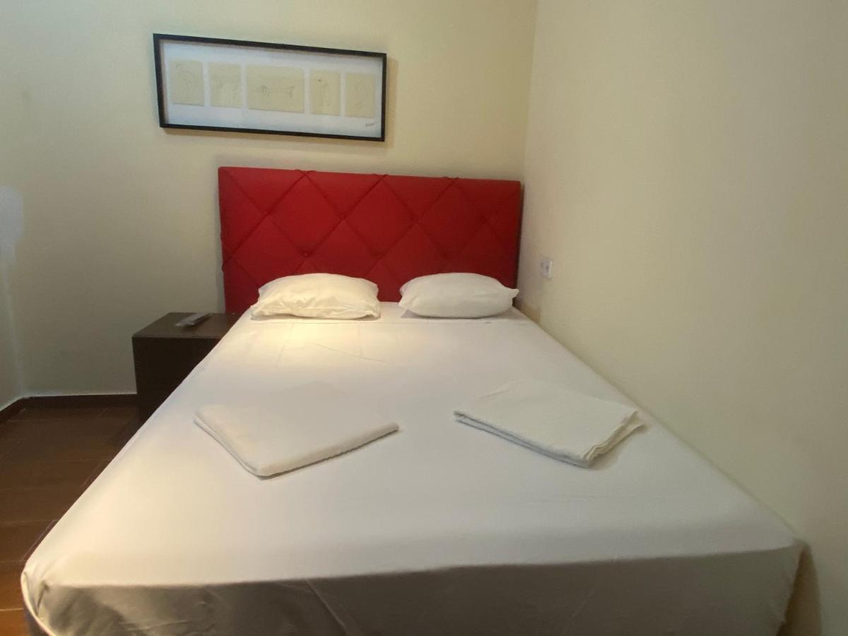 Hostal Granvia 628 برشلونة المظهر الخارجي الصورة