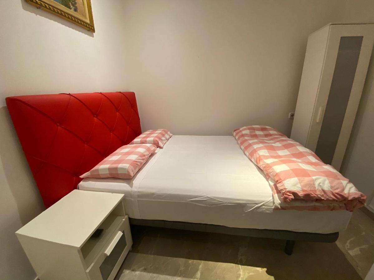 Hostal Granvia 628 برشلونة المظهر الخارجي الصورة