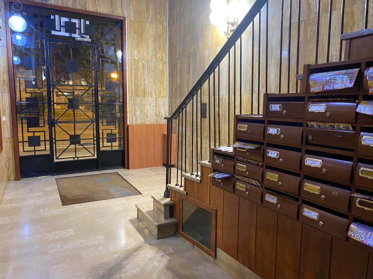 Hostal Granvia 628 برشلونة المظهر الخارجي الصورة